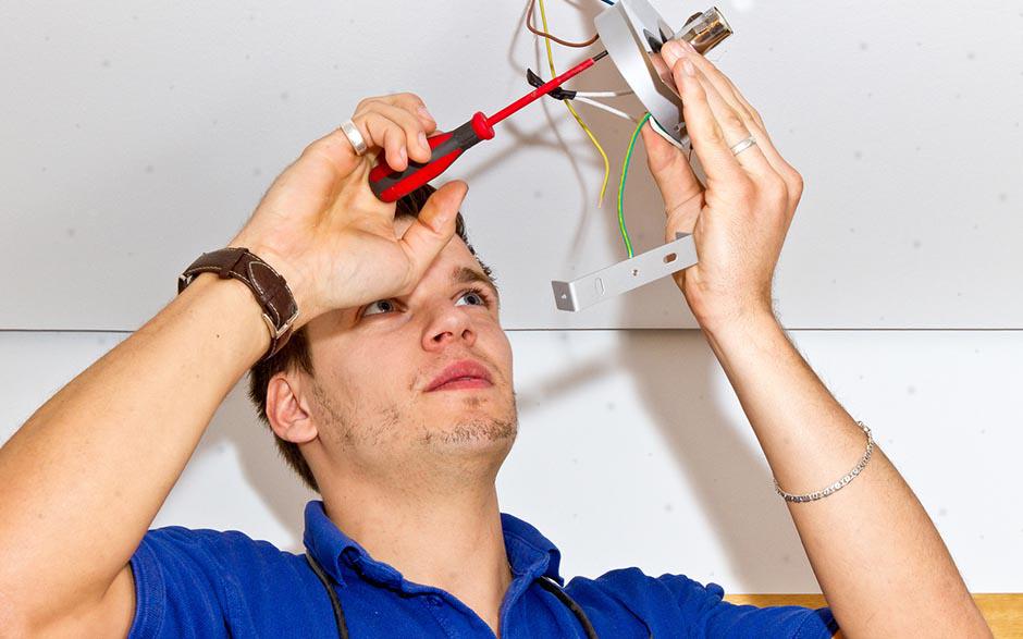 dépannage électricien Colombes